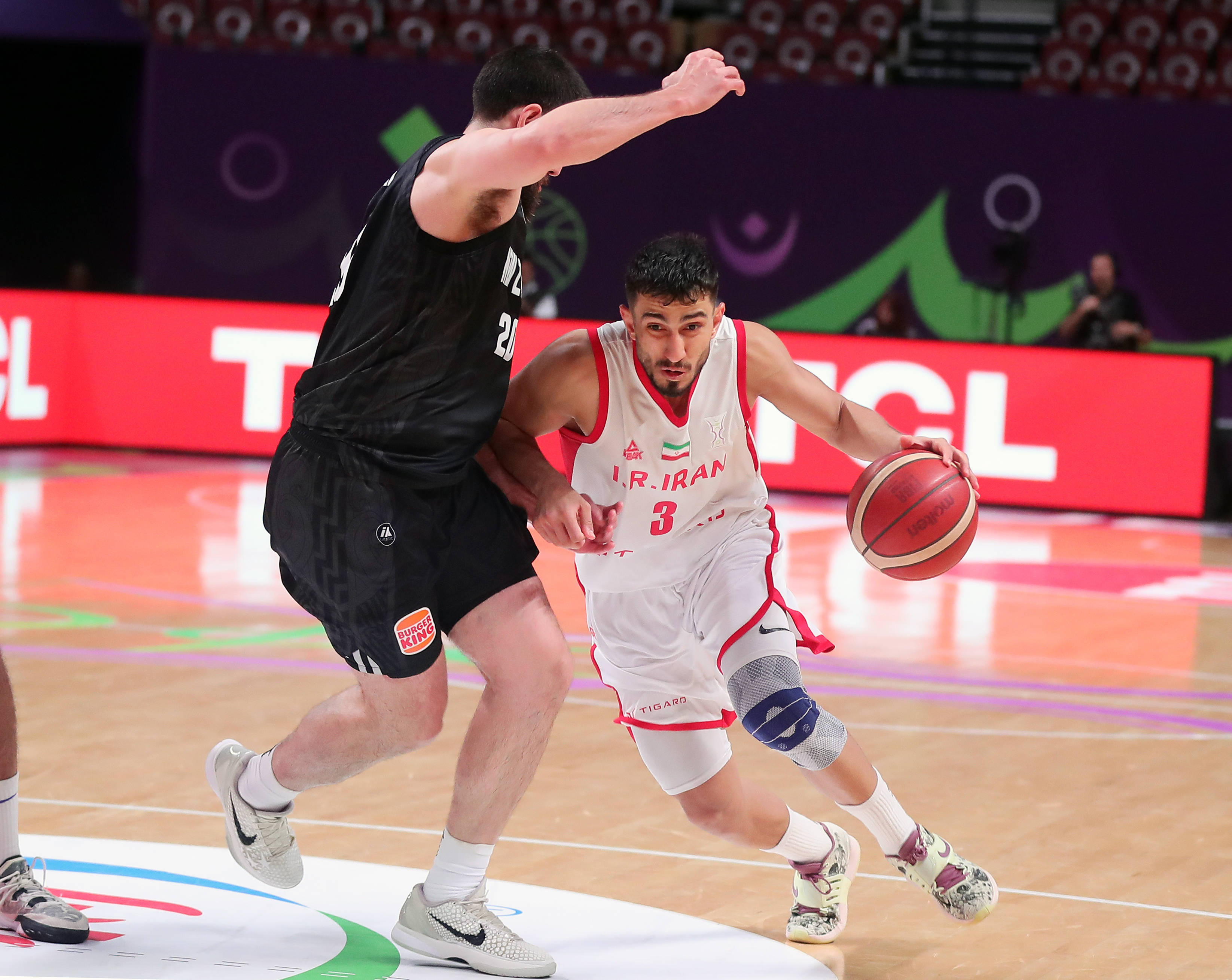 亚洲国际杯：伊朗队意外战胜强敌