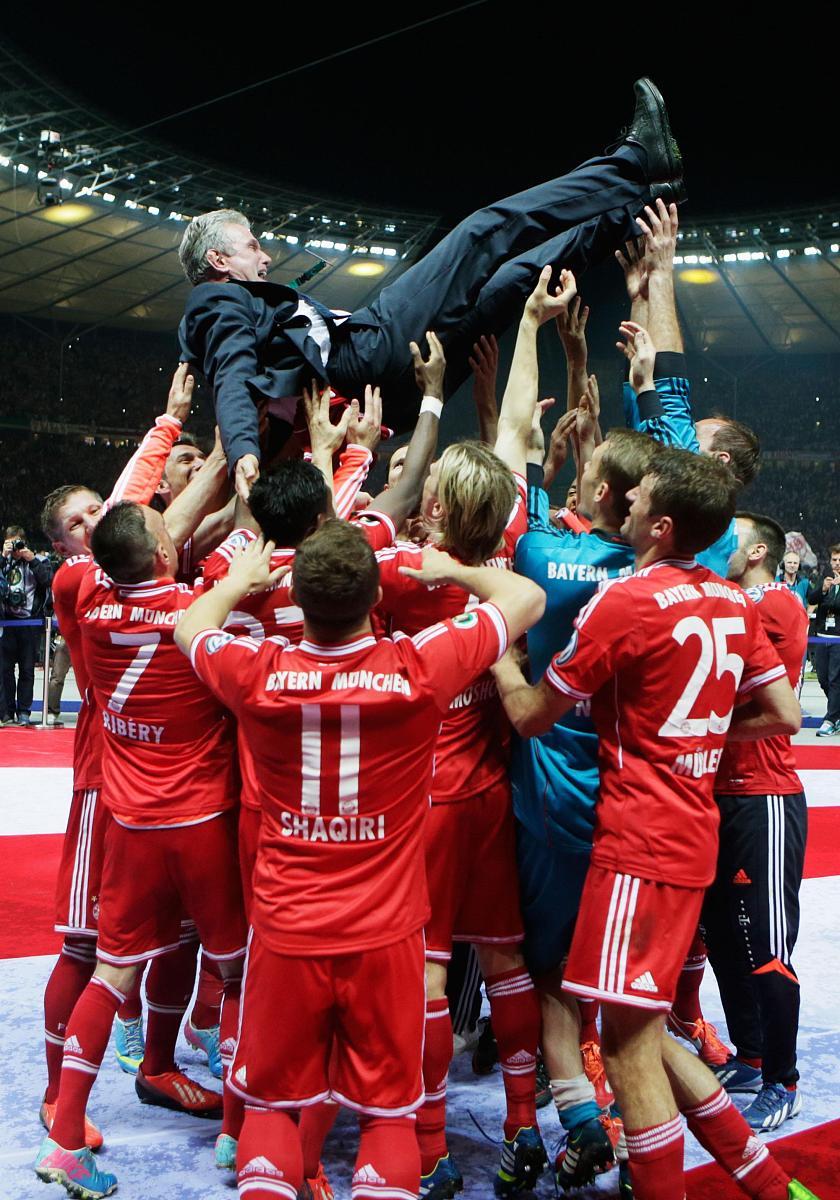 拜仁慕尼黑队长攻破对手球门，帮助球队晋级