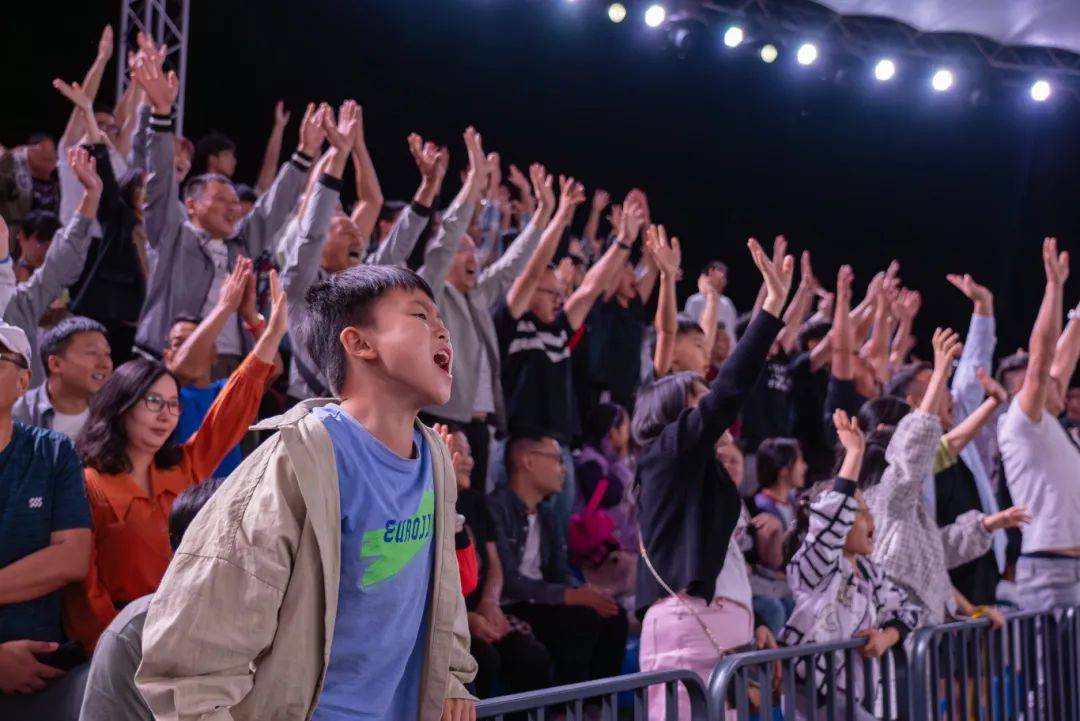 开云-包含世界各地篮球粉丝翘首期待精彩赛事的词条