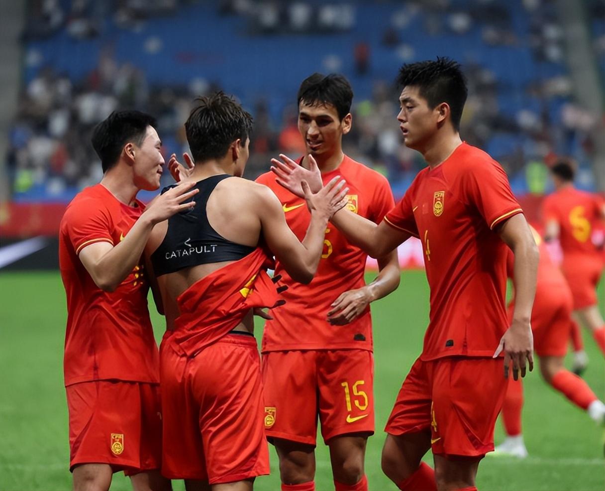 球队迎来关键一战，寄予厚望