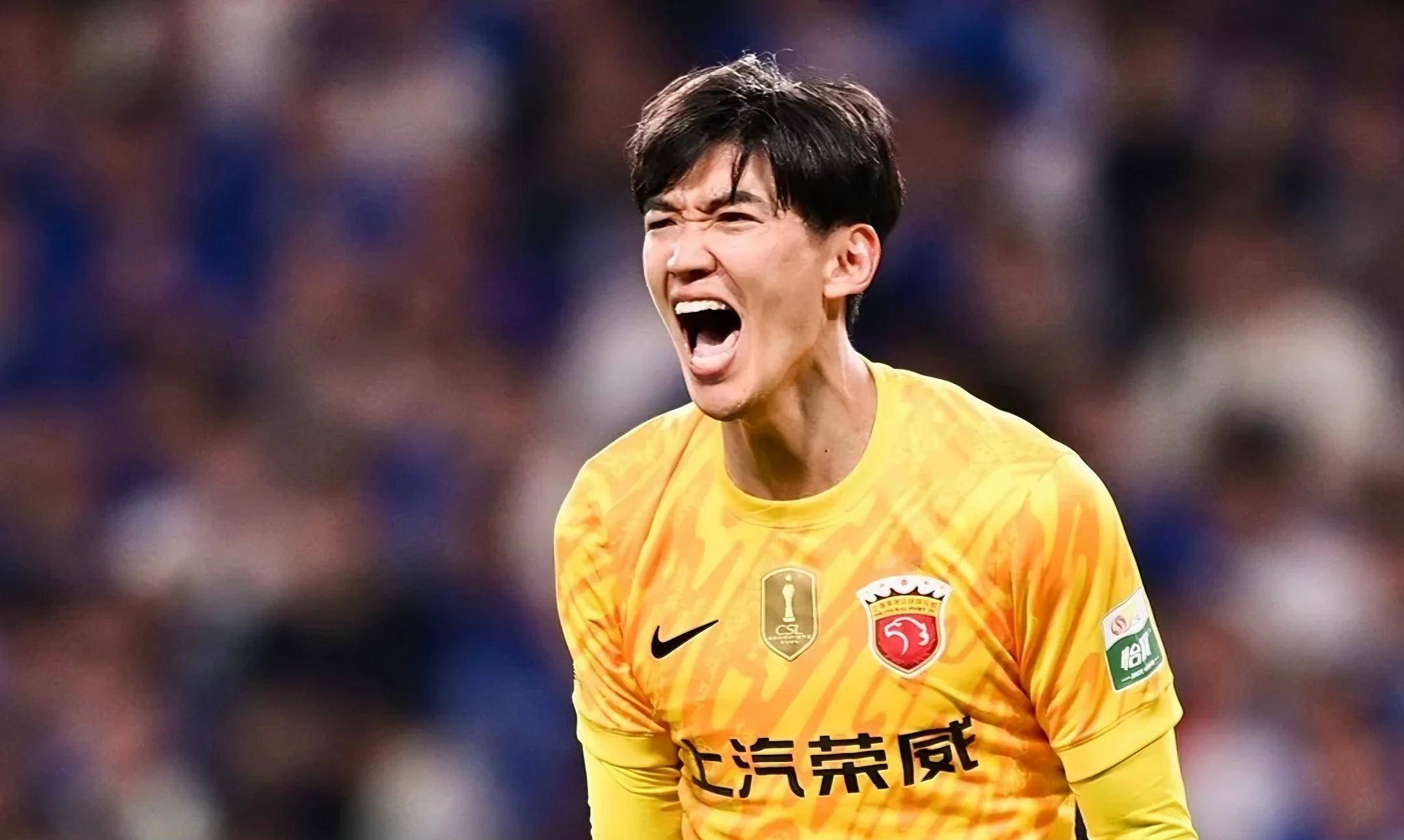 沈阳东进客场击败上海申花，豪取联赛第六胜