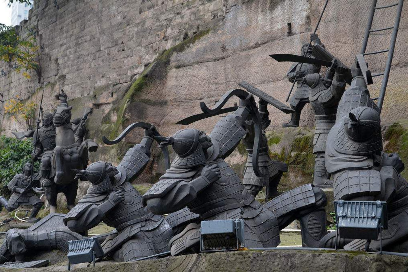 比赛攻守平衡，双方陷入僵持