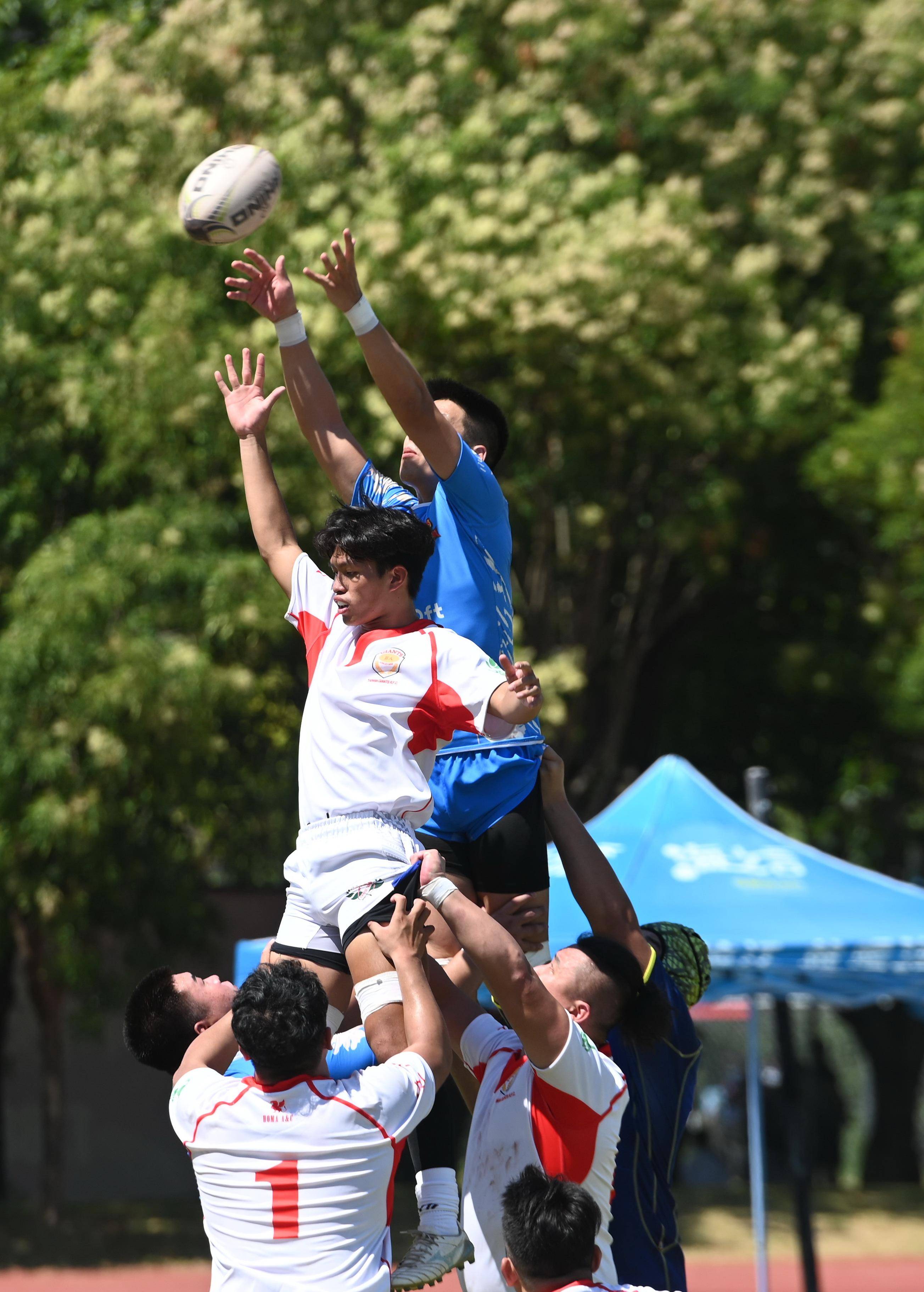 开云体育官网-关于橄榄球赛事精彩瞬间盘点,年度回顾震撼登场的信息