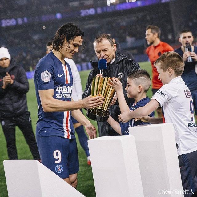 开云体育在线-卡瓦尼头槌建功，巴黎轻松击败对手的简单介绍