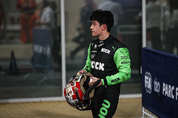 关于雷诺车队翻盘红牛二队，周冠宇点燃赛场的信息