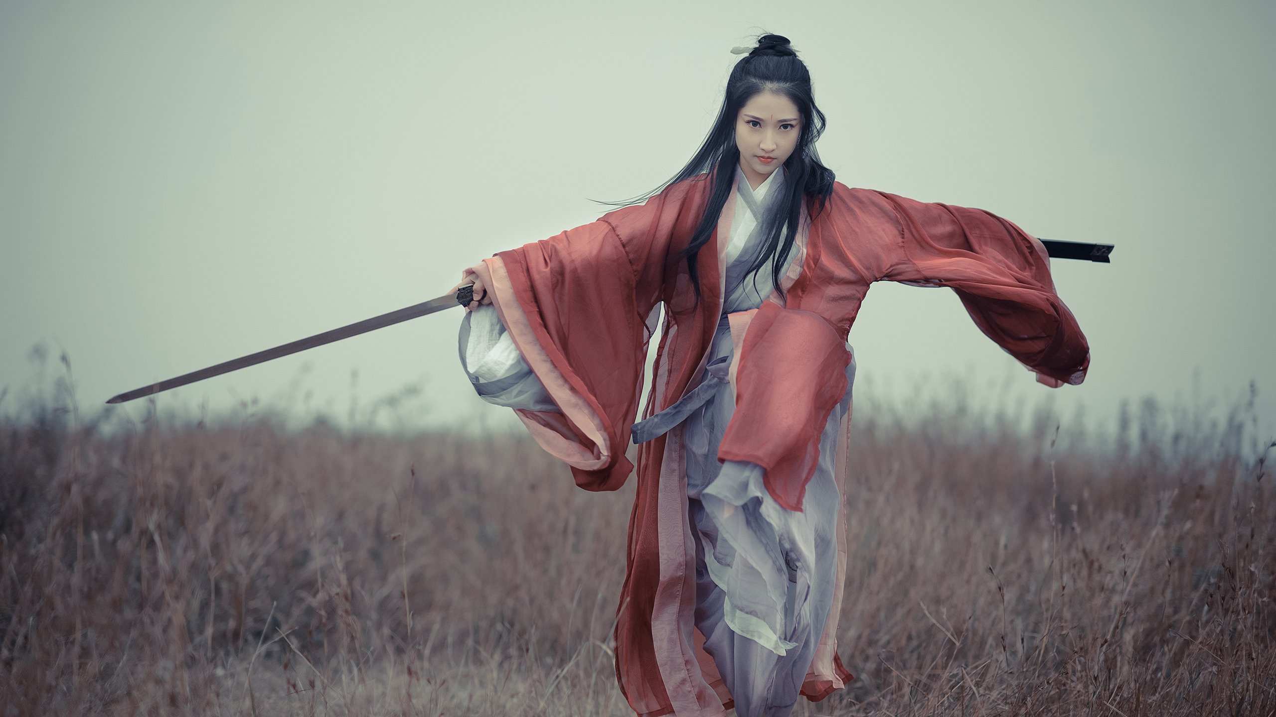 开云平台-接管的艺术，当秘鲁的韧性与奥斯梅恩的闪电点亮足球的两种光芒