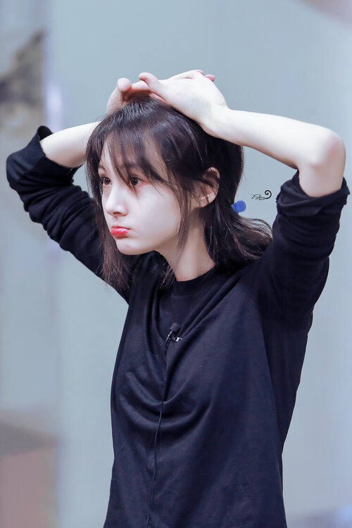 开云体育在线-审判日三分,米切尔一剑封喉,快船粉碎火箭最后希望