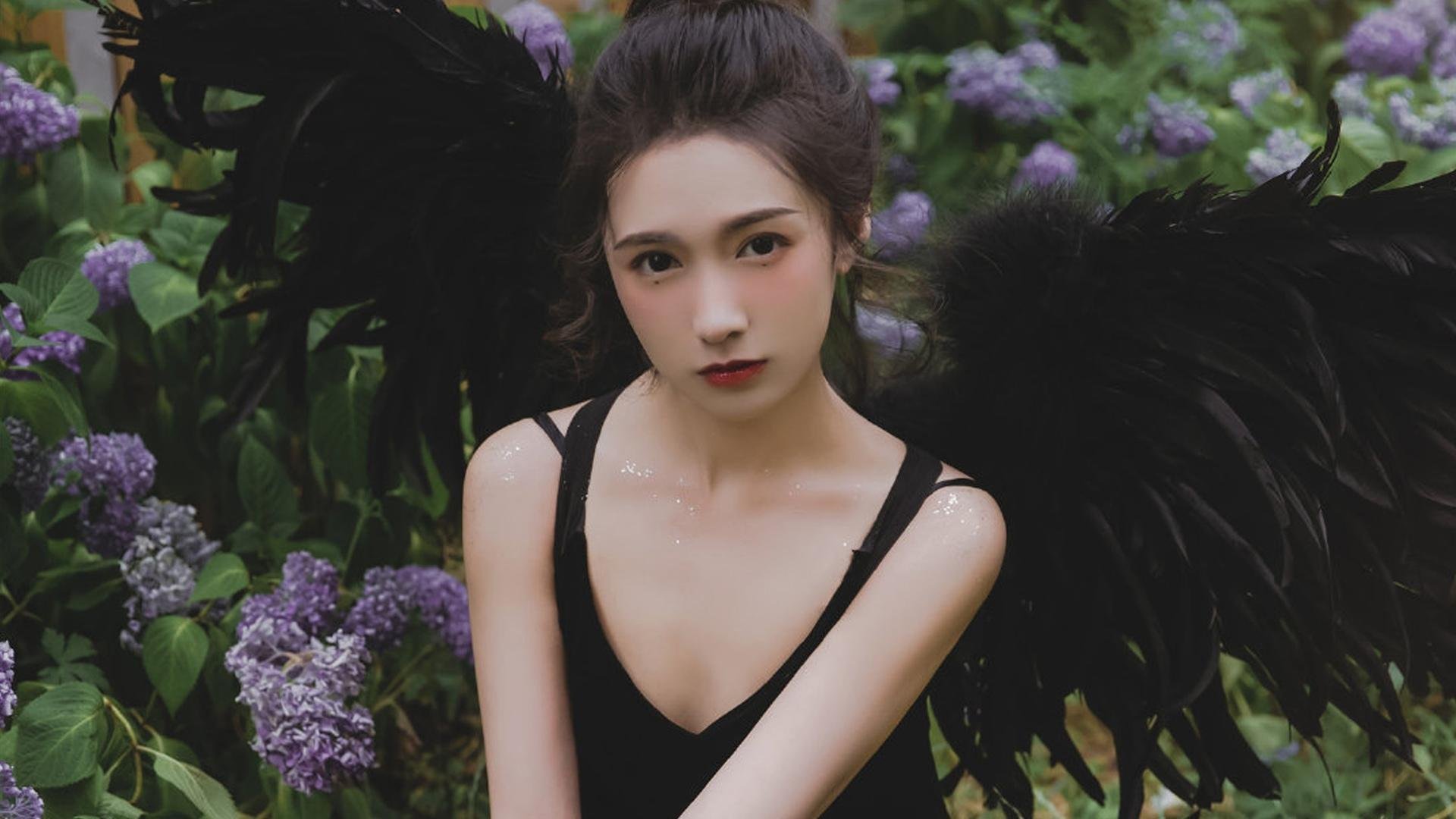 灯光越亮，舞台越大，范弗利特76人首秀撕裂尼克斯防线