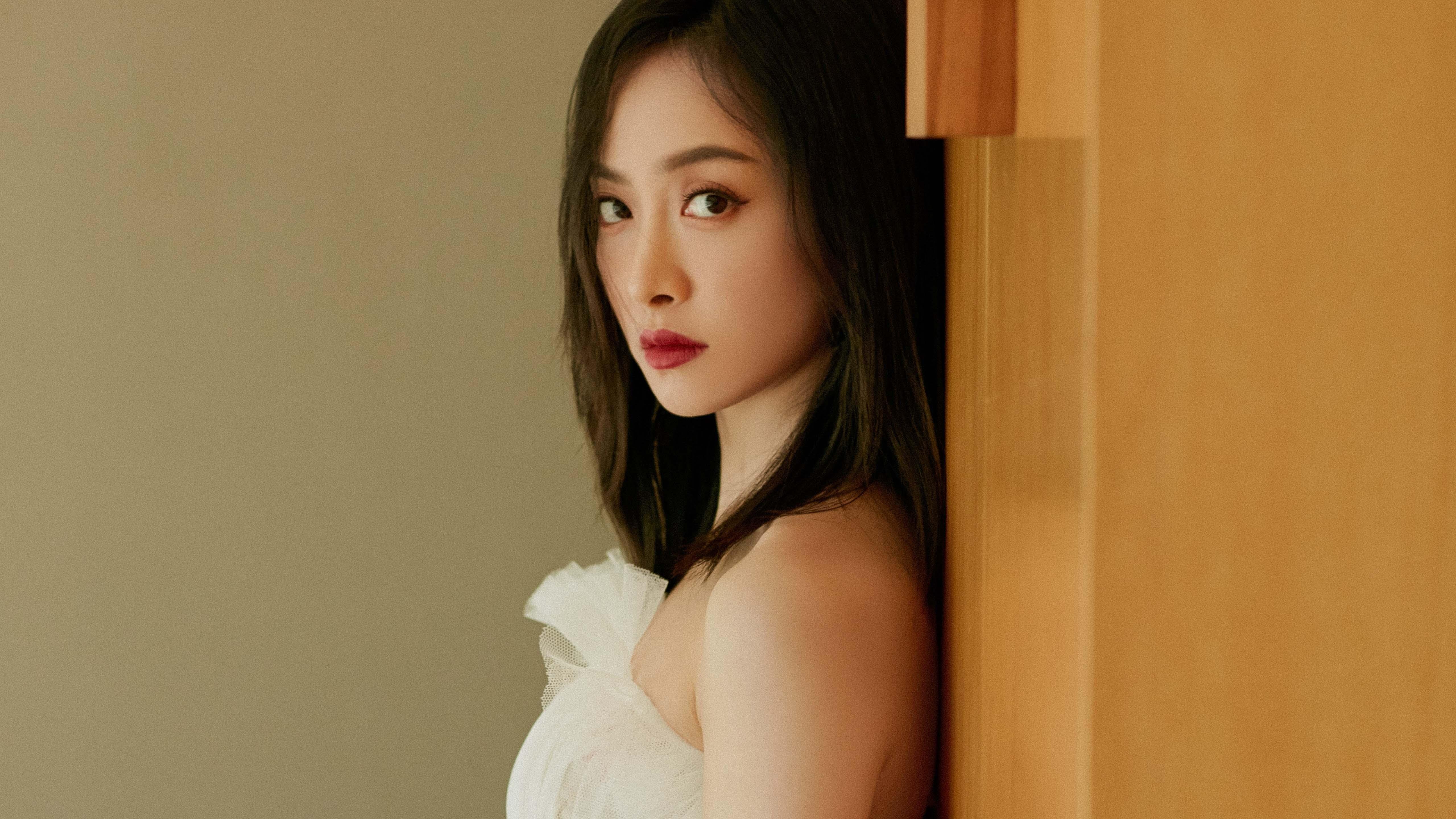 惊天逆转!猛龙队掀翻广东巨人,米切尔一剑封喉成英雄