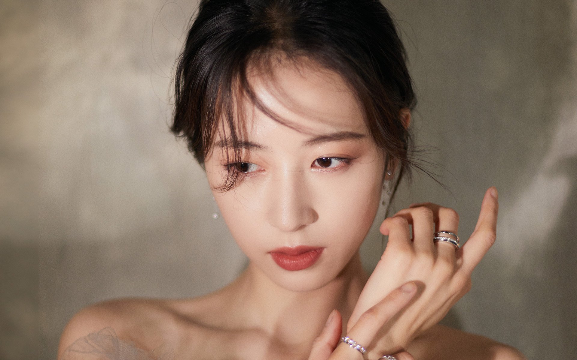 双重接管，从布鲁克林到巴黎的统治力宣言