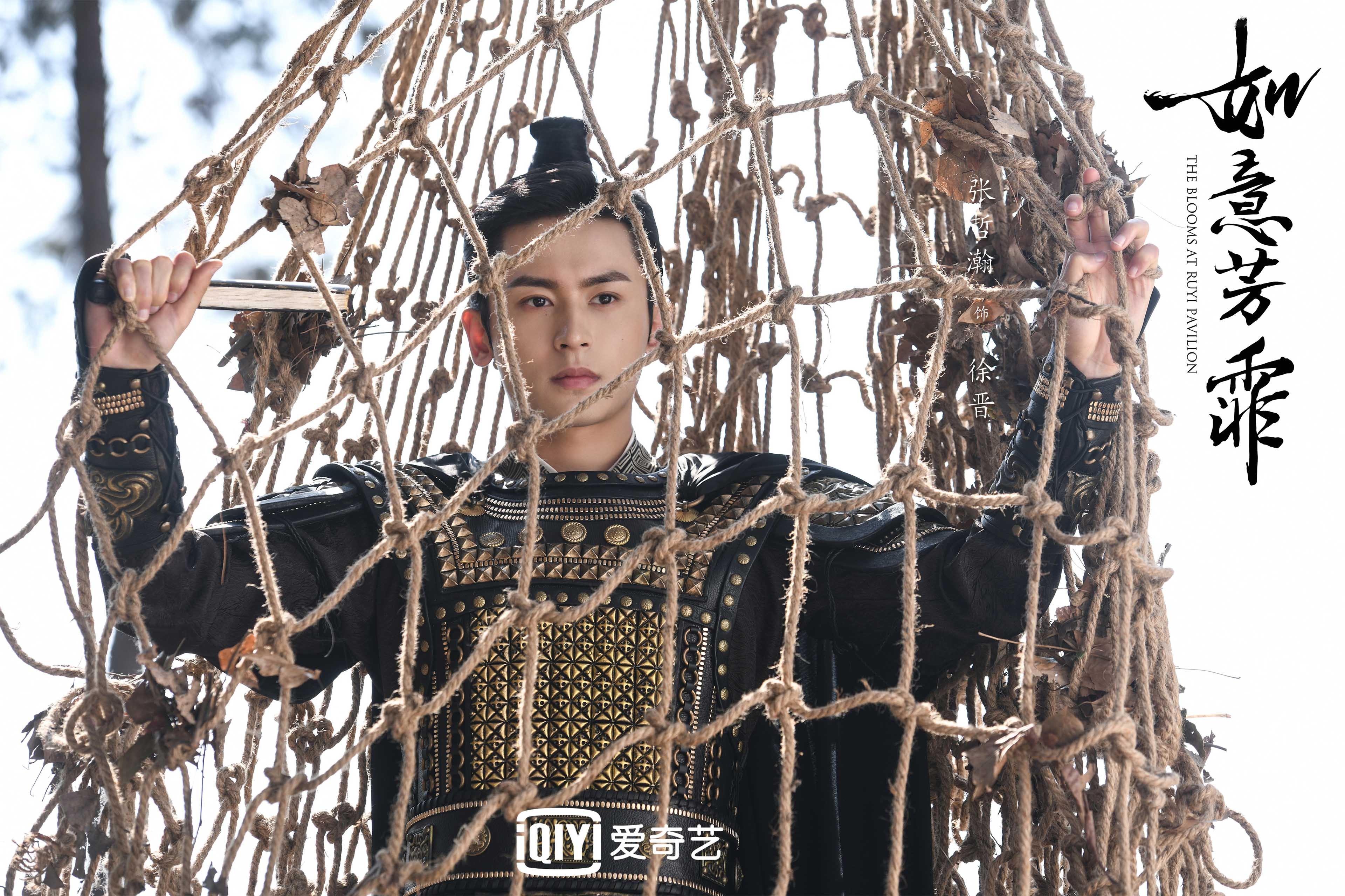 开云体育入口-2026启示录，当三狮啃噬红黑，久保建英加冕新王