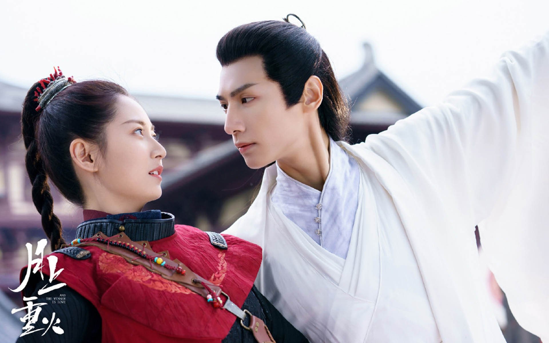 一次争议超车，改写两国十年恩怨，F1史上最微妙的年度争冠焦点战