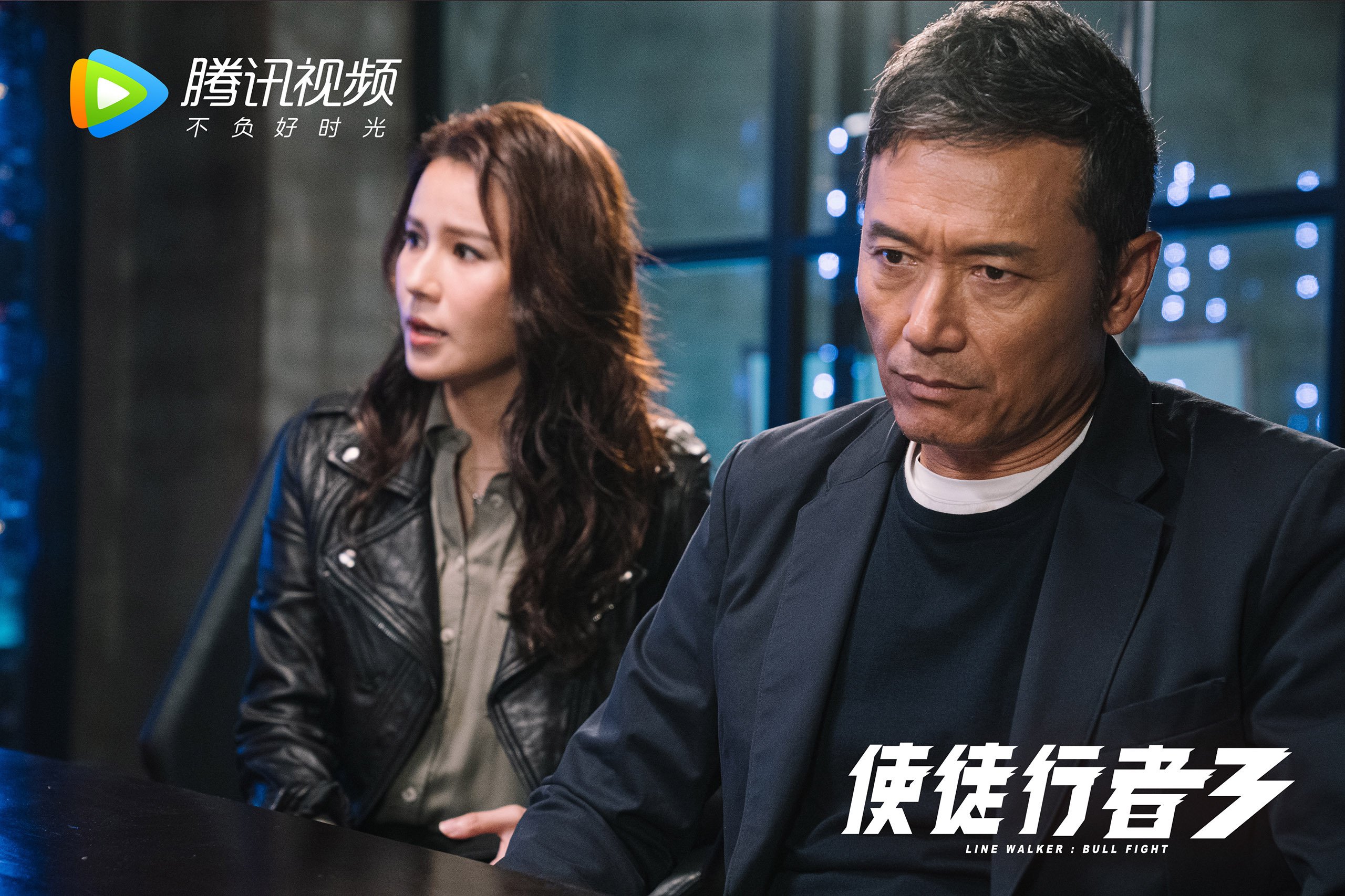 开云sport-蓝衣军团的涅槃之夜，莱万多夫斯基导演2026世界杯H组最疯狂逆转，意大利3-2绝杀秘鲁